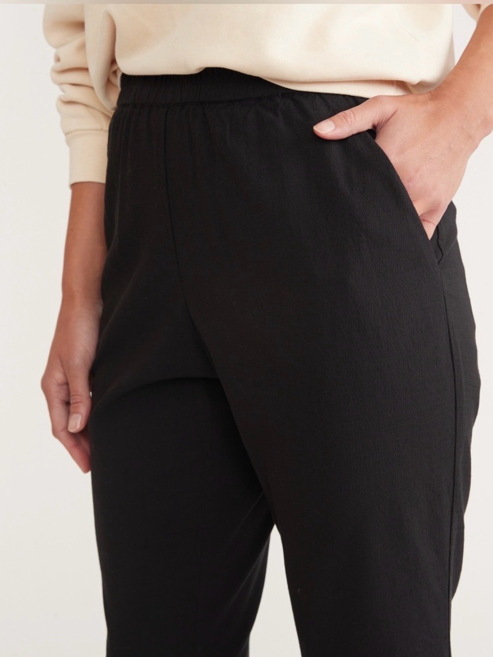 Marine Layer Allison Crop Pant - Picture 14 of 15